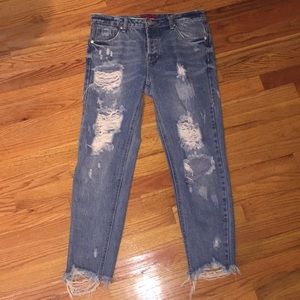 Distressed Jeans! 👖